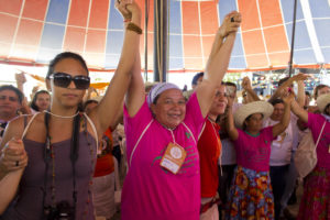 Uma grande ciranda fechou a atividade, marcando a posição de destaque das mulheres no movimento agroecológico. Foto: Fábio Caffe